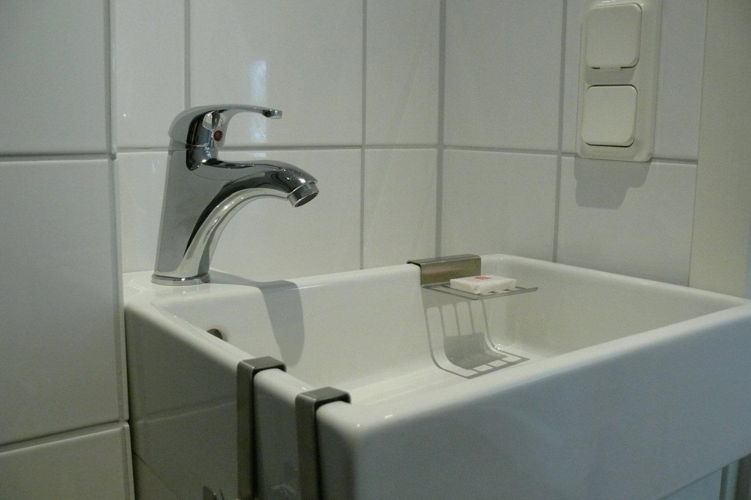 Hotel Perolofgarden Asbro Bilik gambar